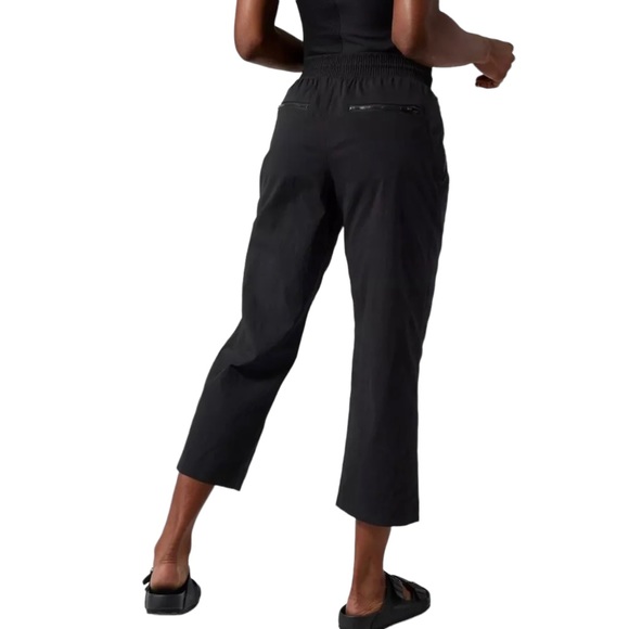 Athleta Pants - Athleta Trekkie Crop Straight Pants Black Size 10 Nylon Drawstring Waist